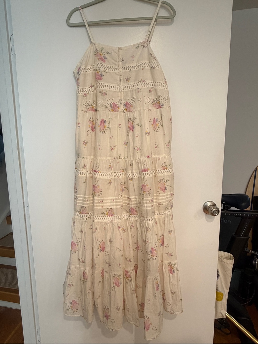 Universal thread- Cream Floral Tiered dress